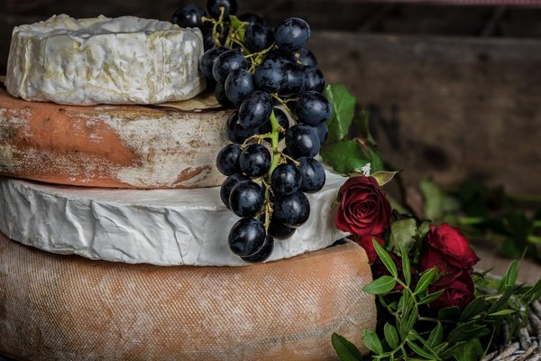 Comment planifier un voyage gastronomique en France : fromages, vins et restaurants étoilés